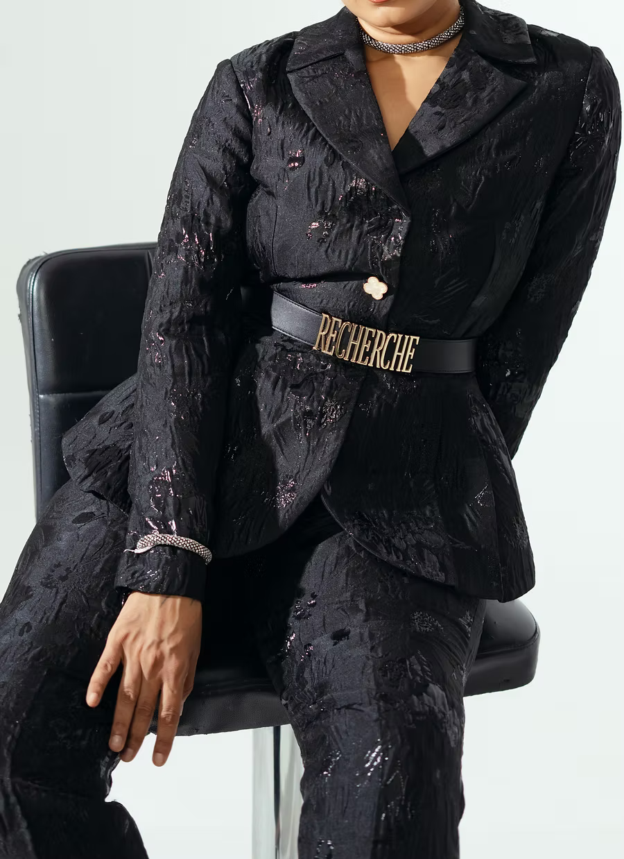 Born to reign bottom